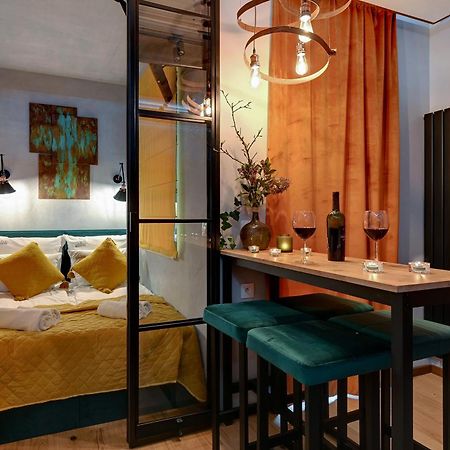 Doki Living & Foodhall By Downtown Apartments Гданск Екстериор снимка