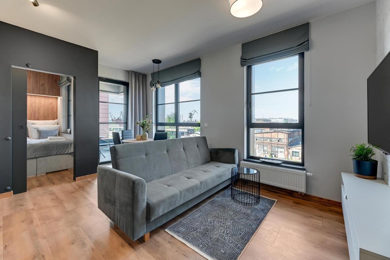 Doki Living & Foodhall By Downtown Apartments Гданск Екстериор снимка