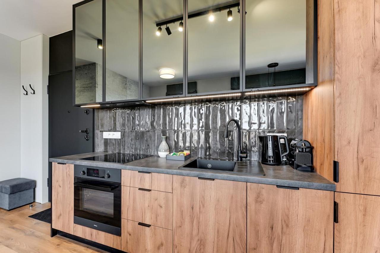 Doki Living & Foodhall By Downtown Apartments Гданск Екстериор снимка
